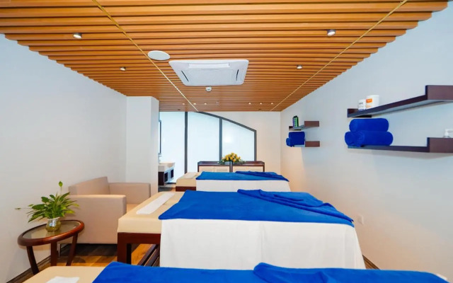 Ha Long Lotus Hotel