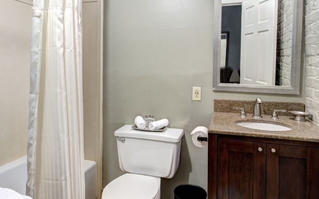 La Galerie French Quarter Hotel