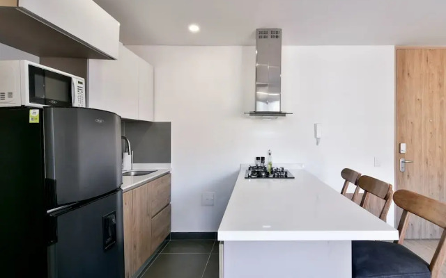 w Illustrious 2BR w Street View in Chapinero