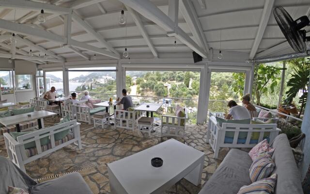 Villa Tango