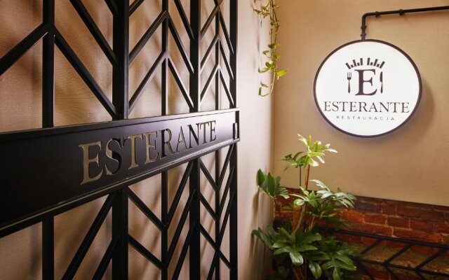 Hotel Estera