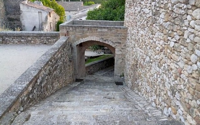 Fa Mille Maison Bleue