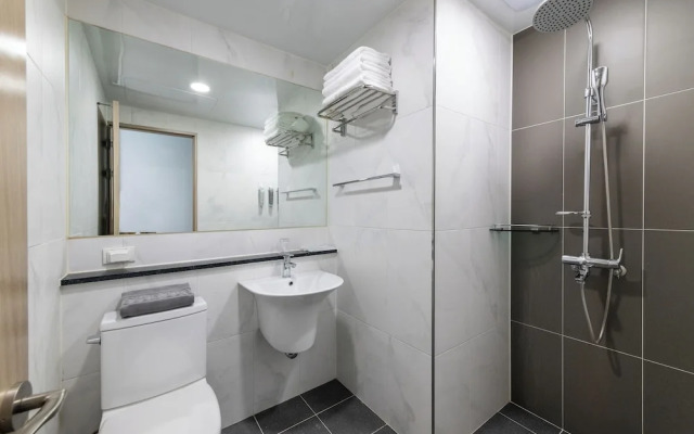 The Triny Urban Suites
