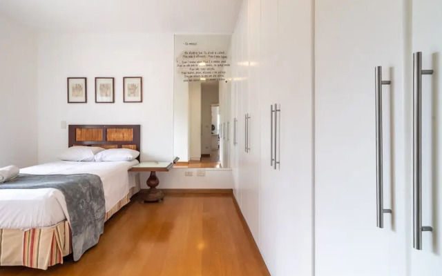 Ia71 Apto 3 Quartos Itaim 4p 3q