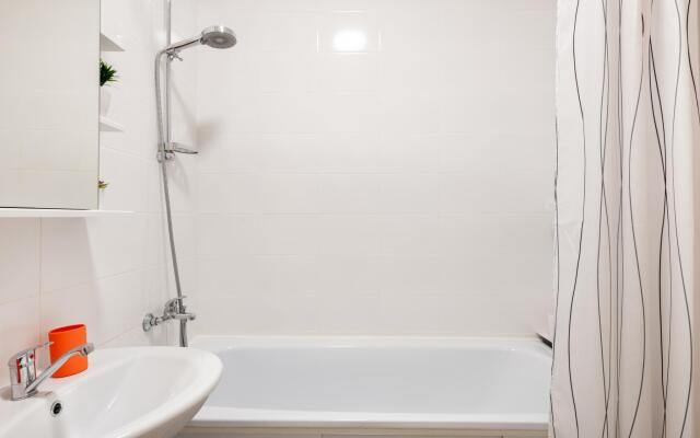 Apartamenty na shosse Aminyevskoy korpus 1
