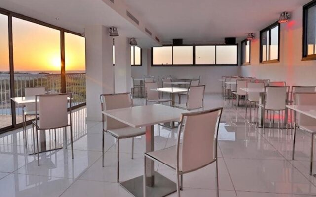 El Yam Luxury Resort