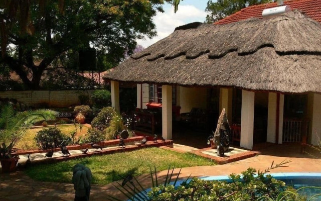 It's a Small World Backpackers Lodge - Hostel