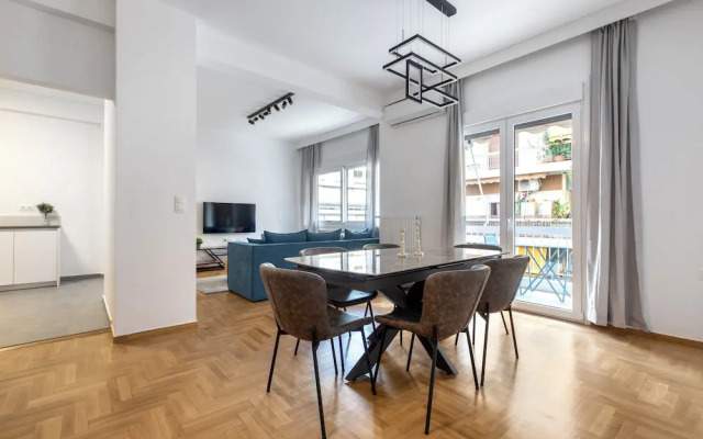 Cozyopolis - Timeless 3-BR in Athens