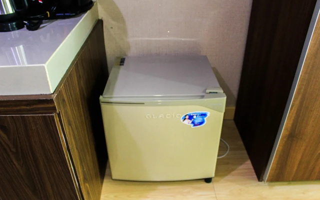 Warm and Relax Studio @ U Residence Apartment – Guest Rooms – Tangerang