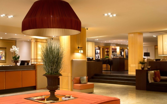 Отель Starhotels Metropole