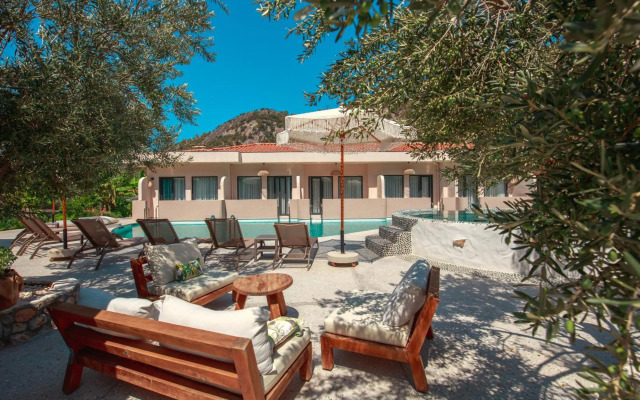Z Exclusive Hotel and Villas
