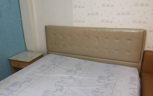 OYO 471 Sunshine Apartment