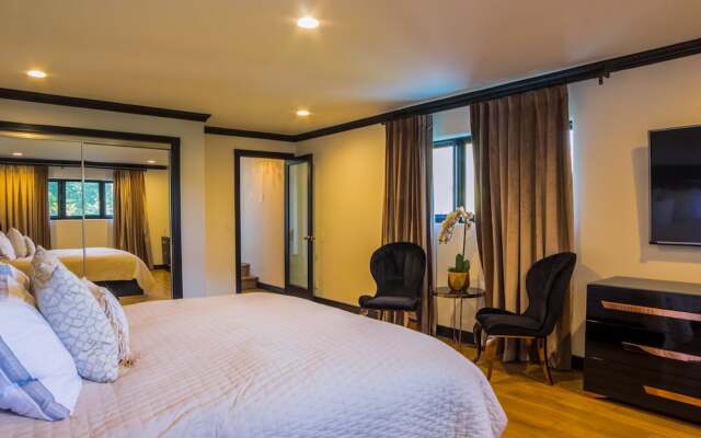 Breathtaking SpanishVilla HollywoodHills