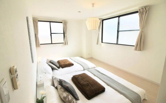 10 min Hiroshima Station & 2BR Up to 10p & 4 bikes – Guest Rooms – Hiroshima