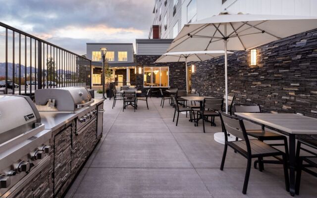 TownePlace Suites West Kelowna