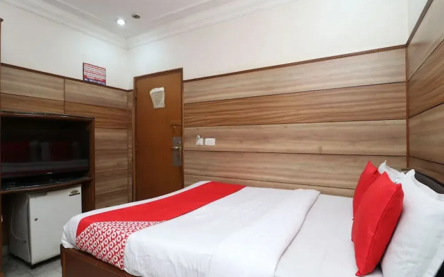 Oyo 3504 Vivek International Hotel