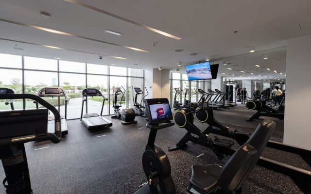 Palm Perfection 3BR with Private Beach