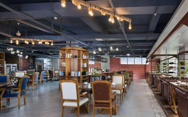 Vienna Classic Hotel (Yongxing Times Square)