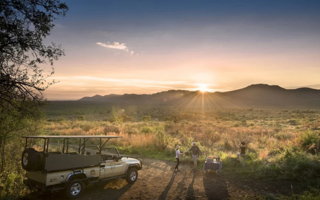 Mbazo Safaris