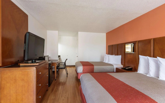 Motel 6 Van Buren, AR