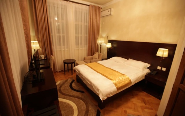 Twins Hotel