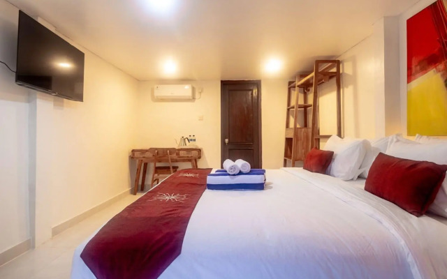 Green three bed room villa private pool