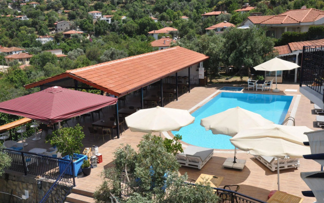 Lacivert Boutique Hotel