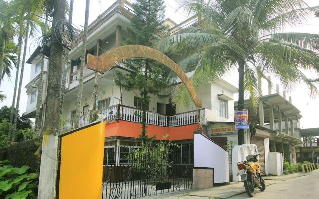 OYO 12992 Prince lodge