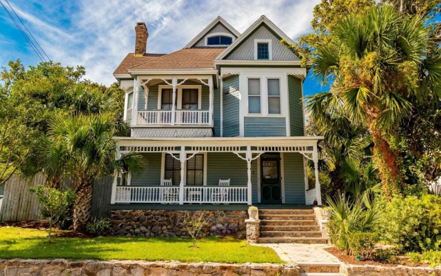 The Iconic Palafox Palace