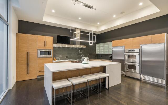 Old Town Scottsdale Iconic Modern Mansion