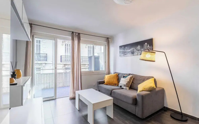 Nice Apartment With Balcony - Center Cannes 1br/4p