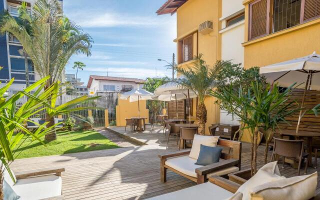 Anga Jurere Apart Hotel