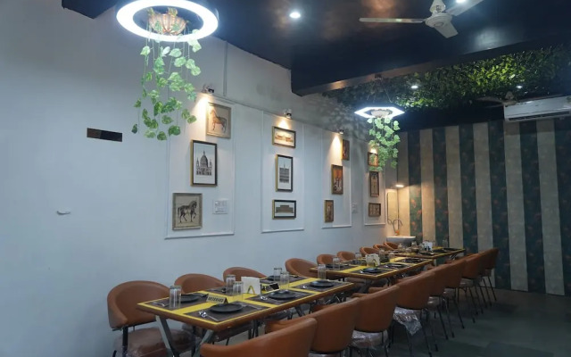 Hotel Raj Kamal & Garden