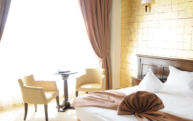 Hotel Rexton