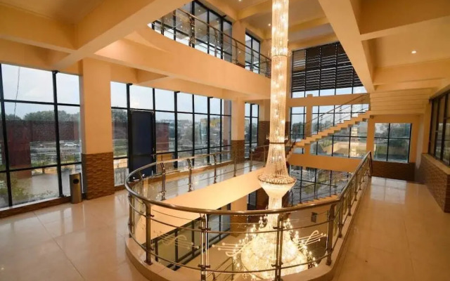 Taraji Resort Hotel and Restaurant
