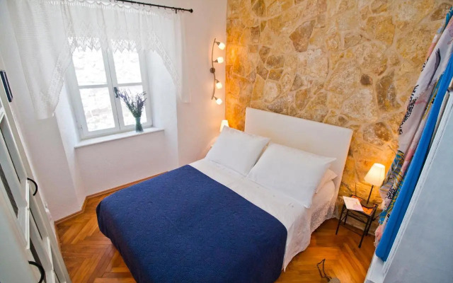 Peristil Loft
