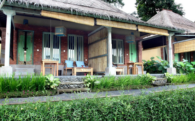 Puri Taman Sari Hotel
