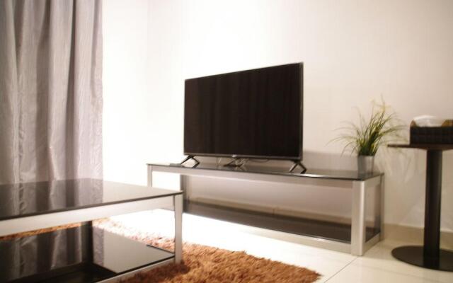 D'Esplanade City View Apartment