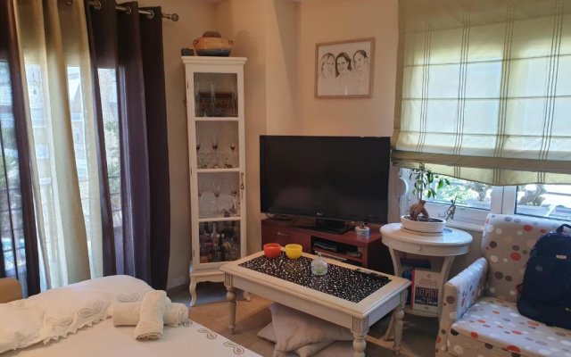Aphrodite appartment accomodate 4 persons
