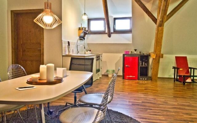 Art Lodge
