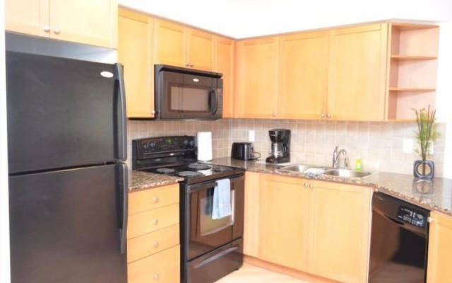 NAPA Furnished Suites Square One