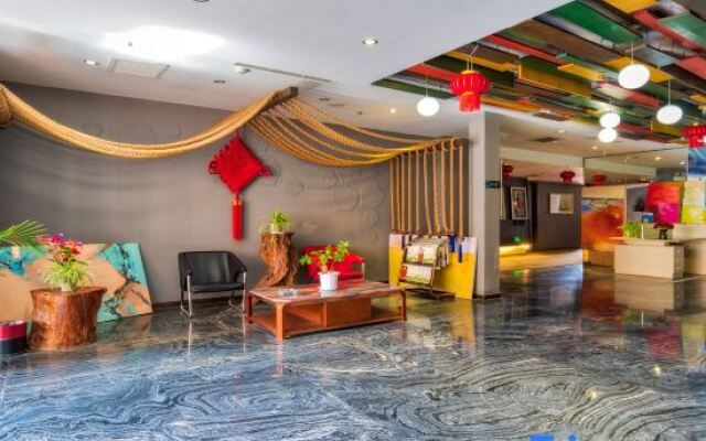 Homeinn Ripple Hotel (Kunming Expo Park Bailong Temple Subway Station)