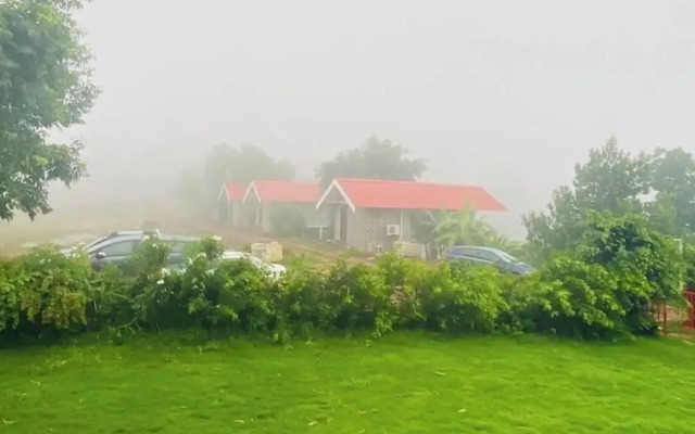 Shvas Island Resort