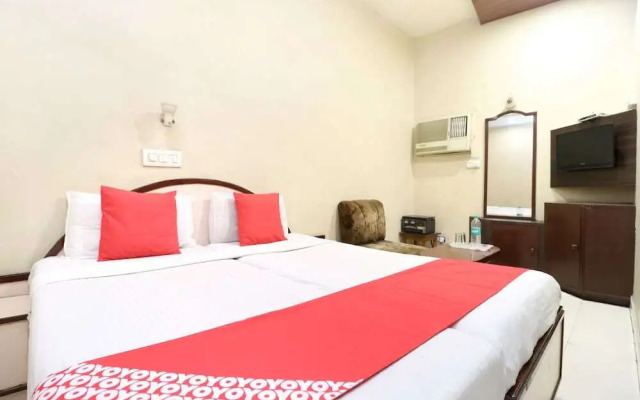 OYO 3625 Hotel Surya