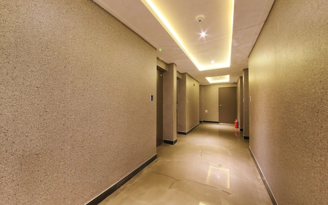 Anyang CNC Hotel