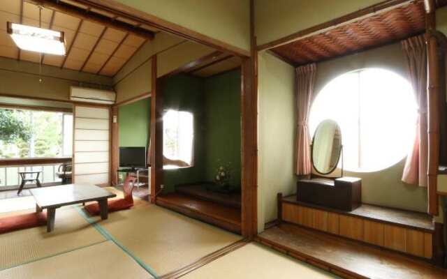 Yanagawa Wakariki Ryokan