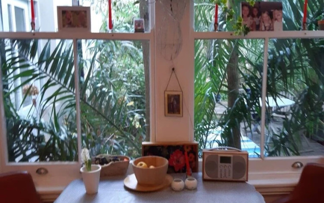 Homely 1 Bedroom Apartment in Vibrant Hove, Brighton