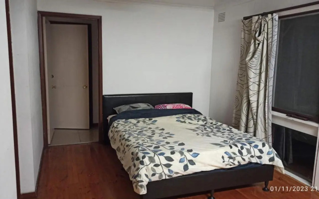 Caulfield Family Home with Large Space