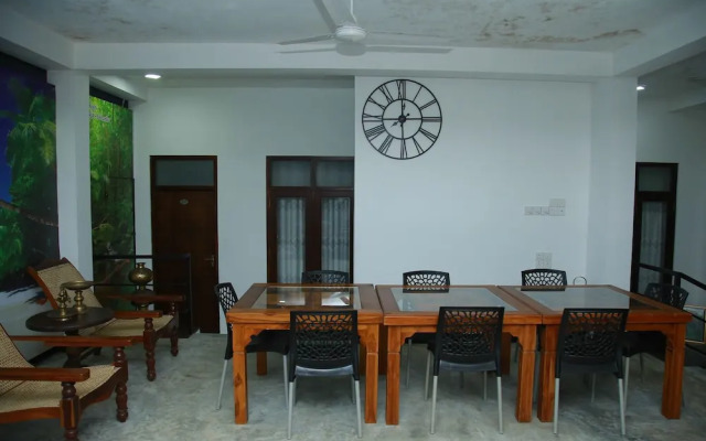 OYO 468 White House Holiday Resort