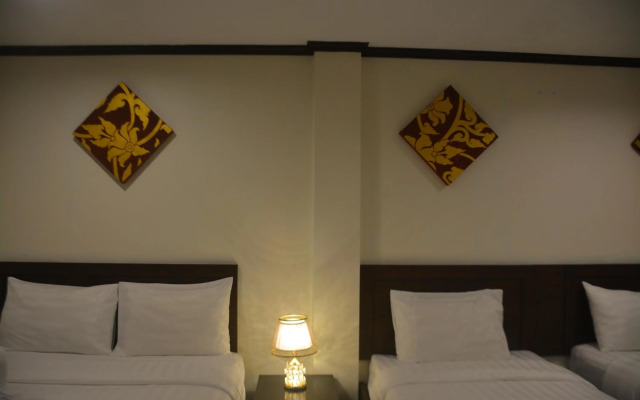 Patong Moon Inn Guesthouse